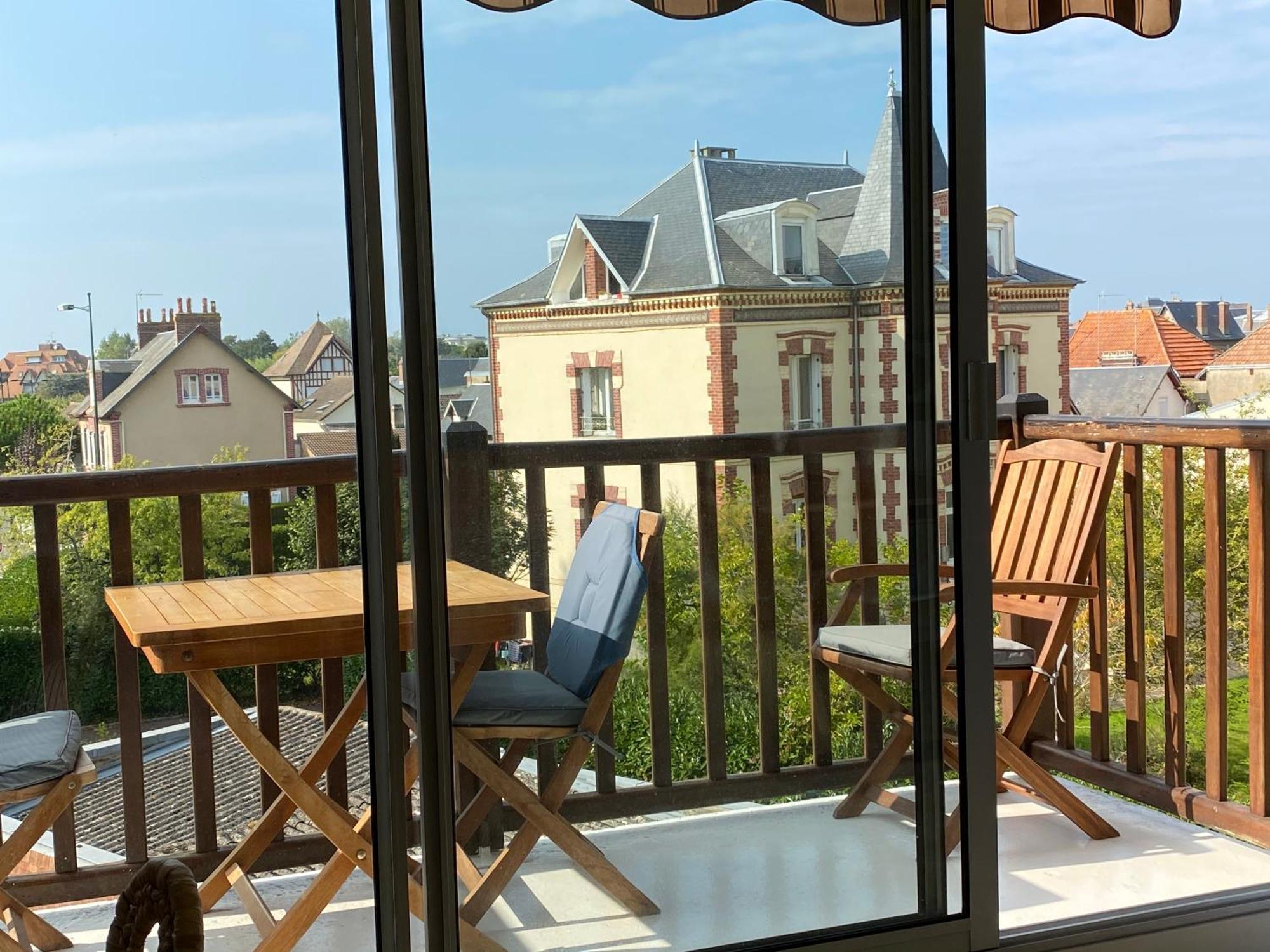 Hyper Centre - 2 Pieces Tout Confort - Terrasse - Ascenseur - Cabourg Exteriér fotografie